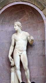 italy3-29-0101-2070.jpg